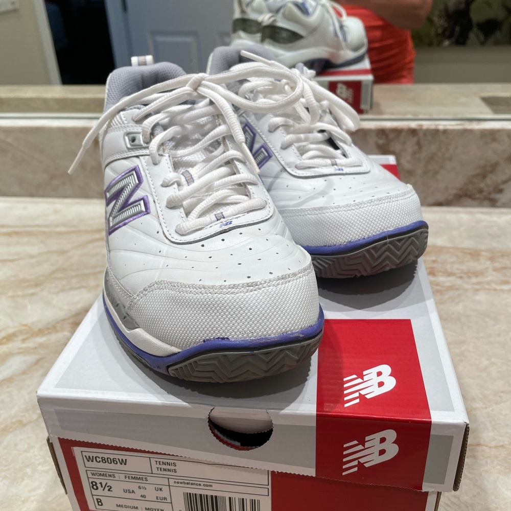 New Balance 806 Tennis Shoes